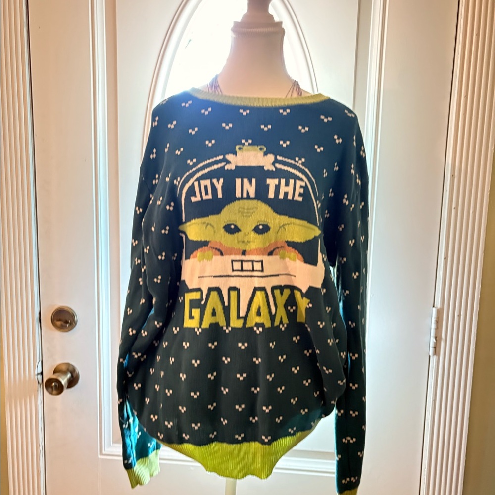 Star Wars unisex 100% Cotton Green Baby Yoda Crew Neck Sweater runs small
